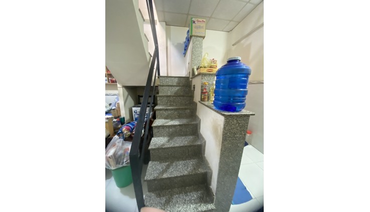 Bán nhà 85m², 2 tầng, 3PN, 3WC, Q.6, 5.9 tỷ, sổ hồng